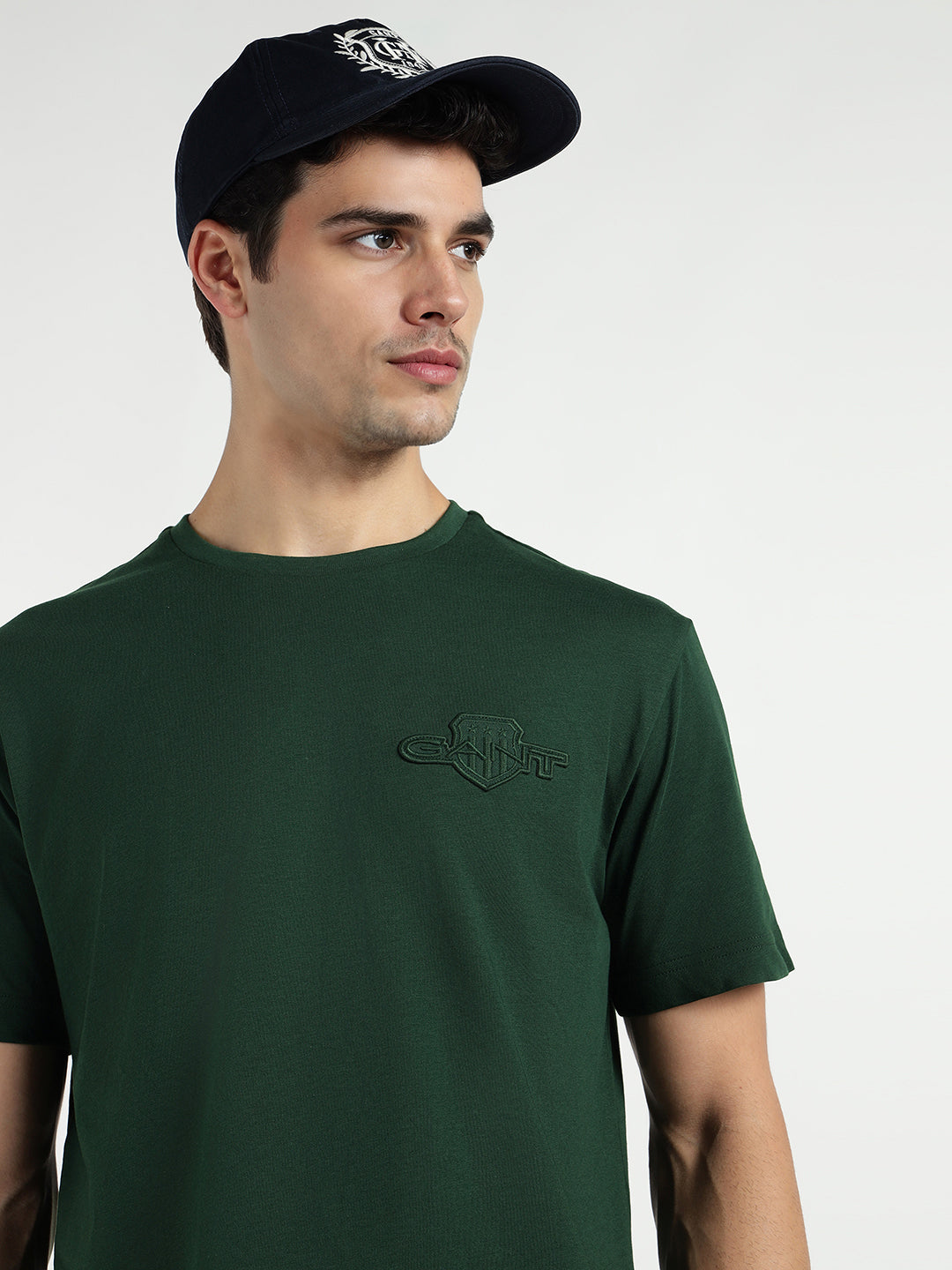 Gant Men Green Solid Crew Neck Tshirt