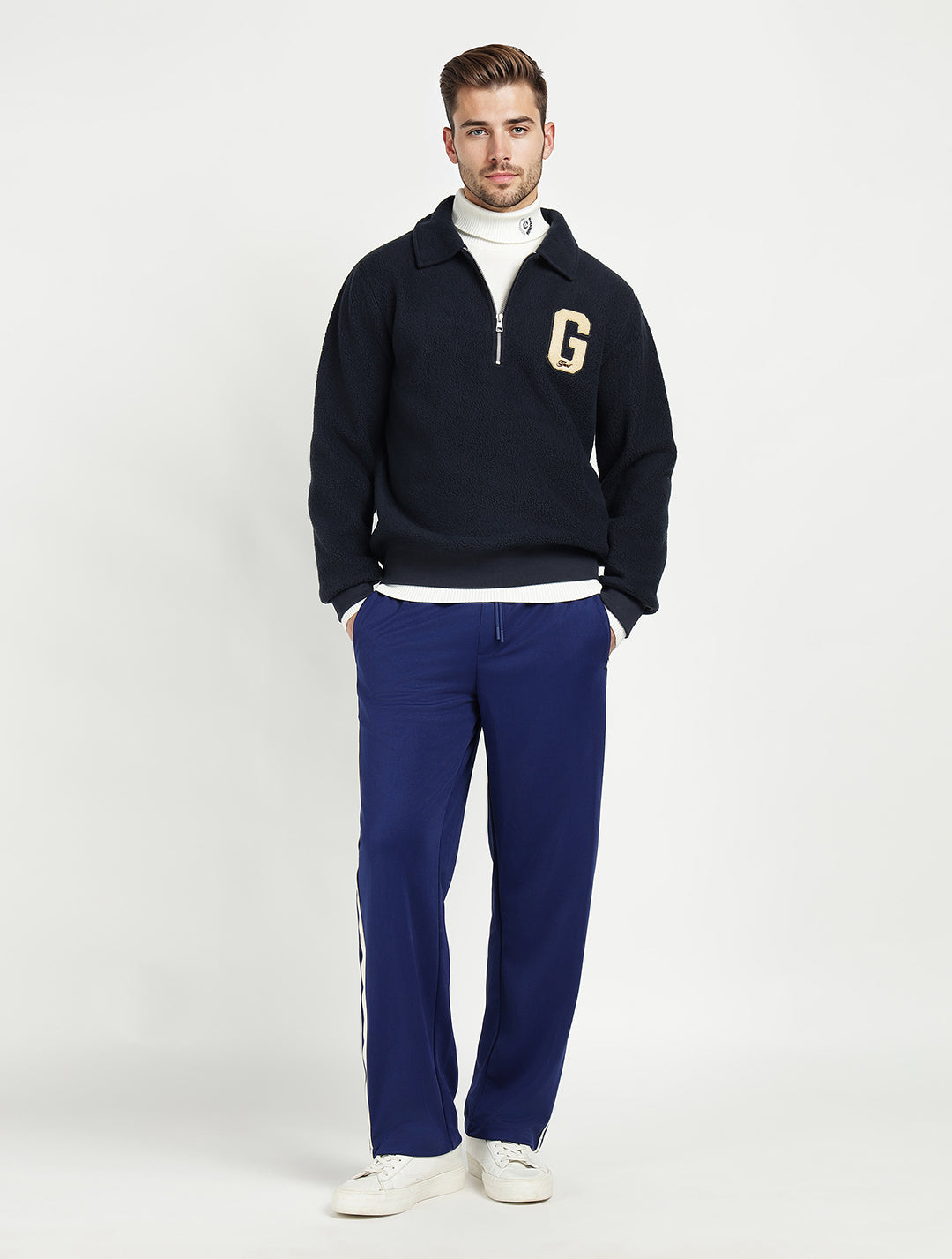 Gant Men Blue Solid Collar Sweatshirt