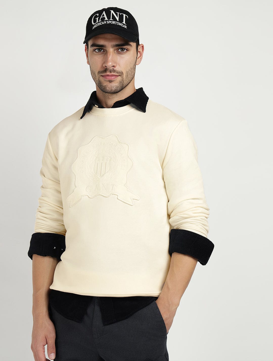 Gant Men Cream Solid Crew Neck Sweatshirt