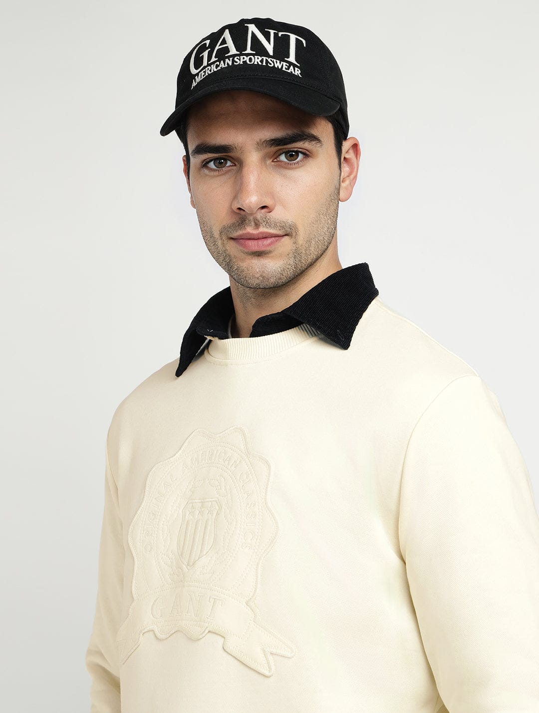 Gant Men Cream Solid Crew Neck Sweatshirt