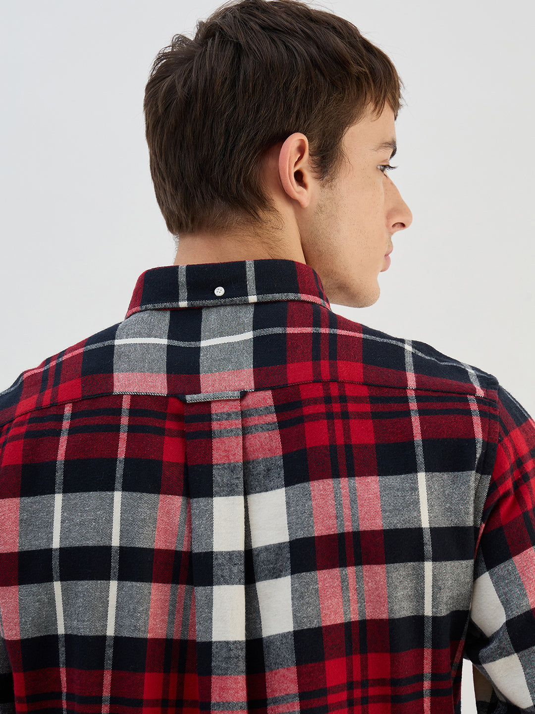 Gant Men Red Check Collared Regular Fit Shirt