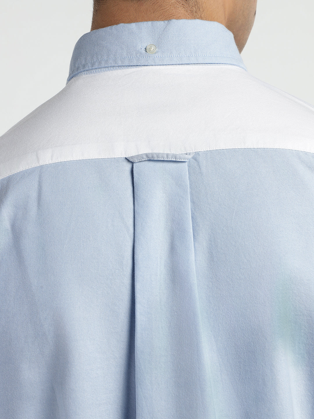 Gant Men White Coloublocked Collar Shirt