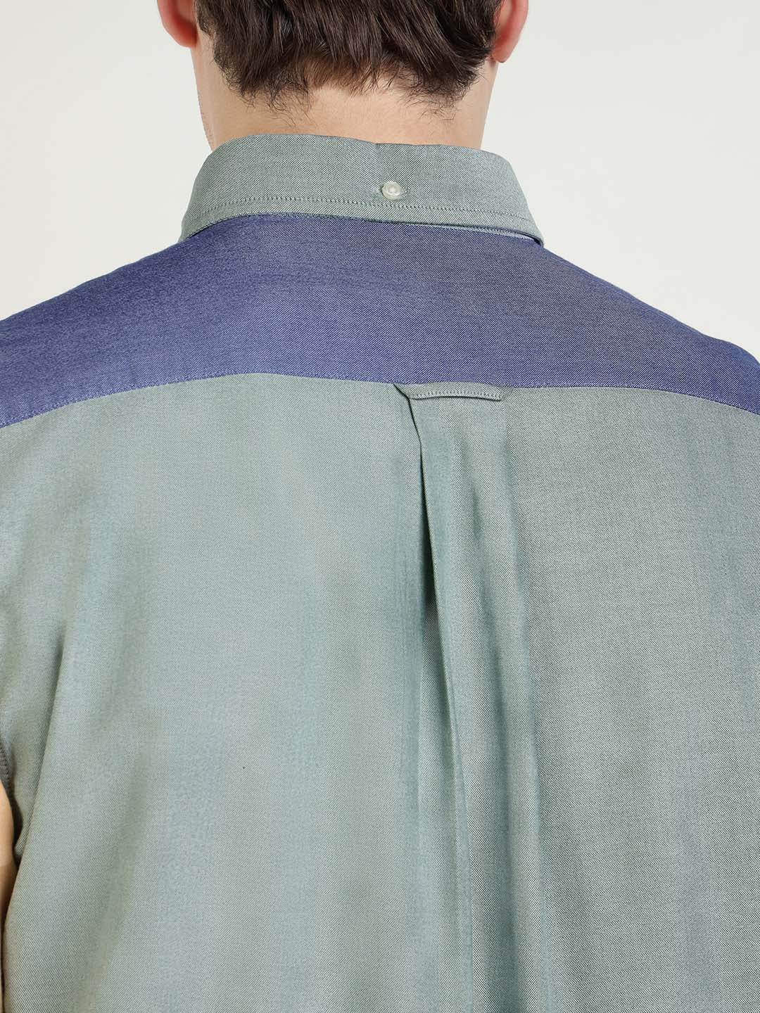 Gant Men Blue Coloublocked Collar Shirt