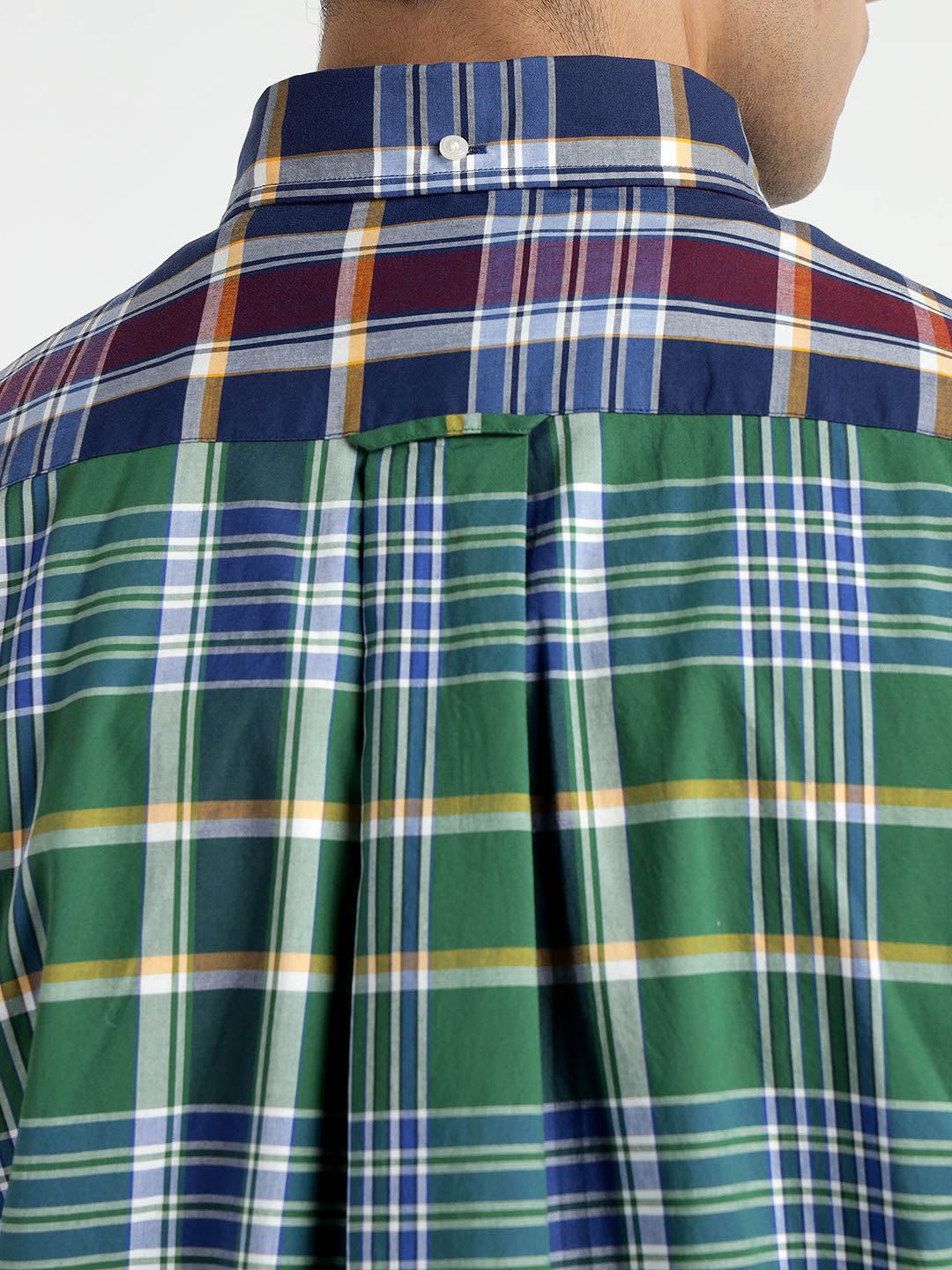 Gant Men Green Coloublocked Collar Shirt