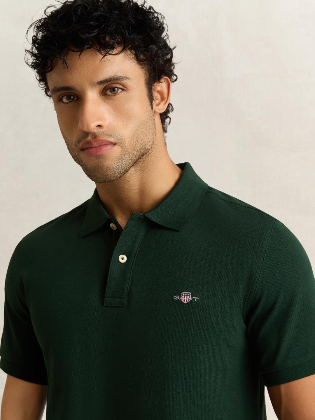 Gant Men Green Solid Classic Slim Fit Polo Shirt Polo T-Shirt