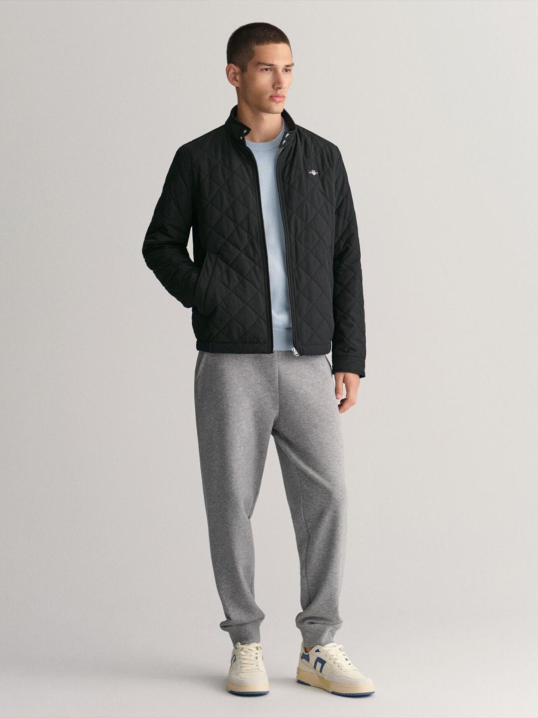 Gant Men Black Regular Fit Solid Quilted Jacket