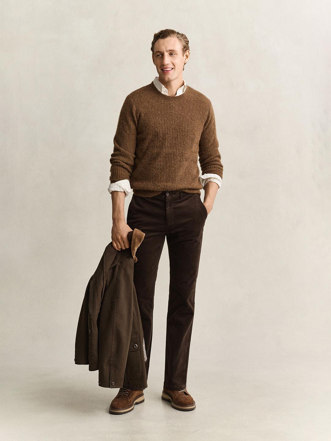 Gant Men Brown Solid Regular Fit Trouser