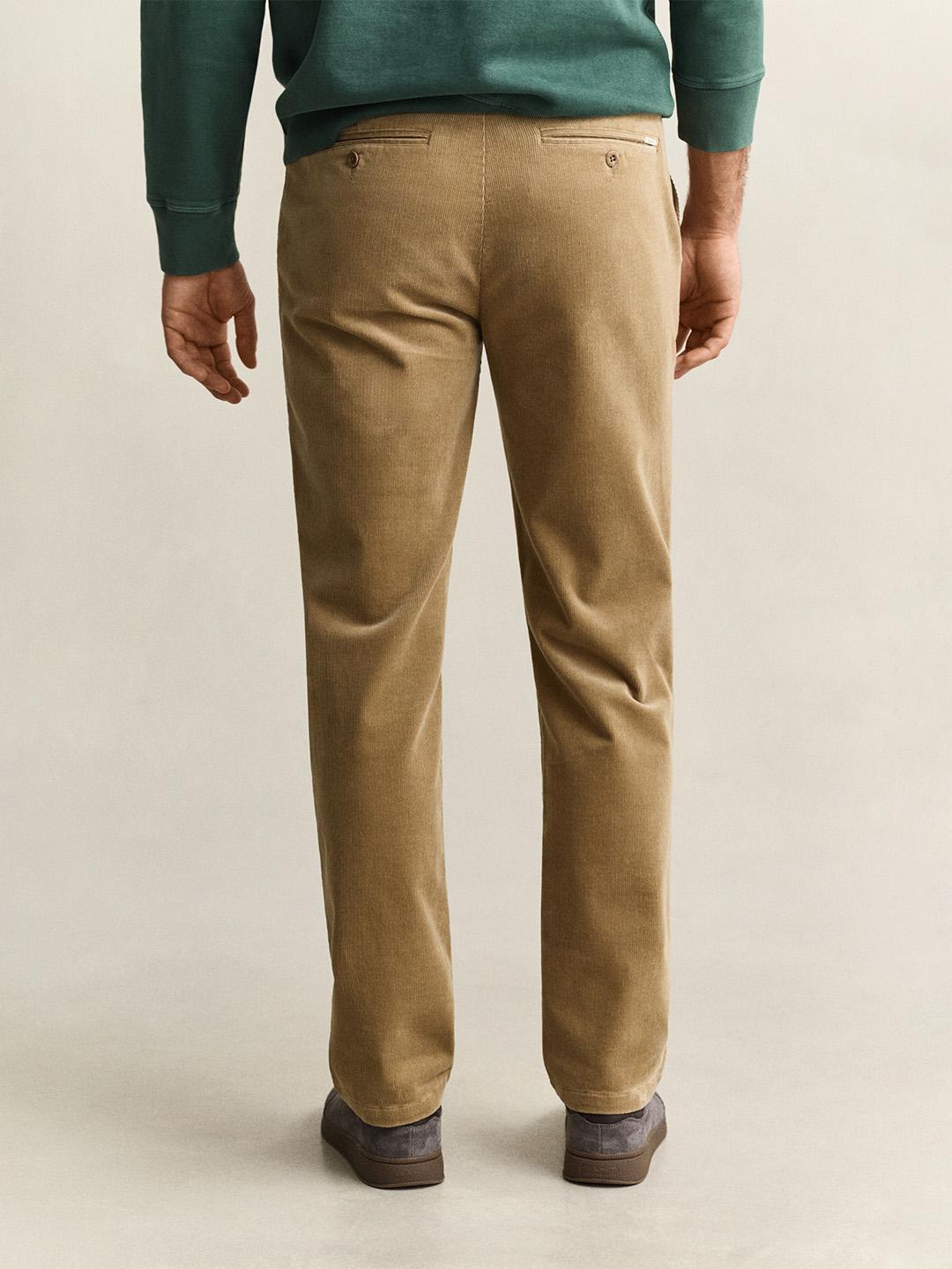 Gant Men Khaki Regular Fit Solid Cotton Trouser