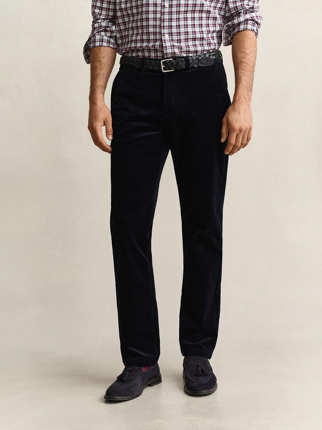 Gant Men Blue Regular Fit Solid Cotton Trouser