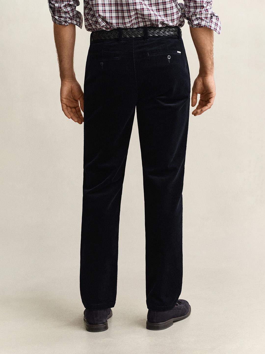 Gant Men Blue Regular Fit Solid Cotton Trouser