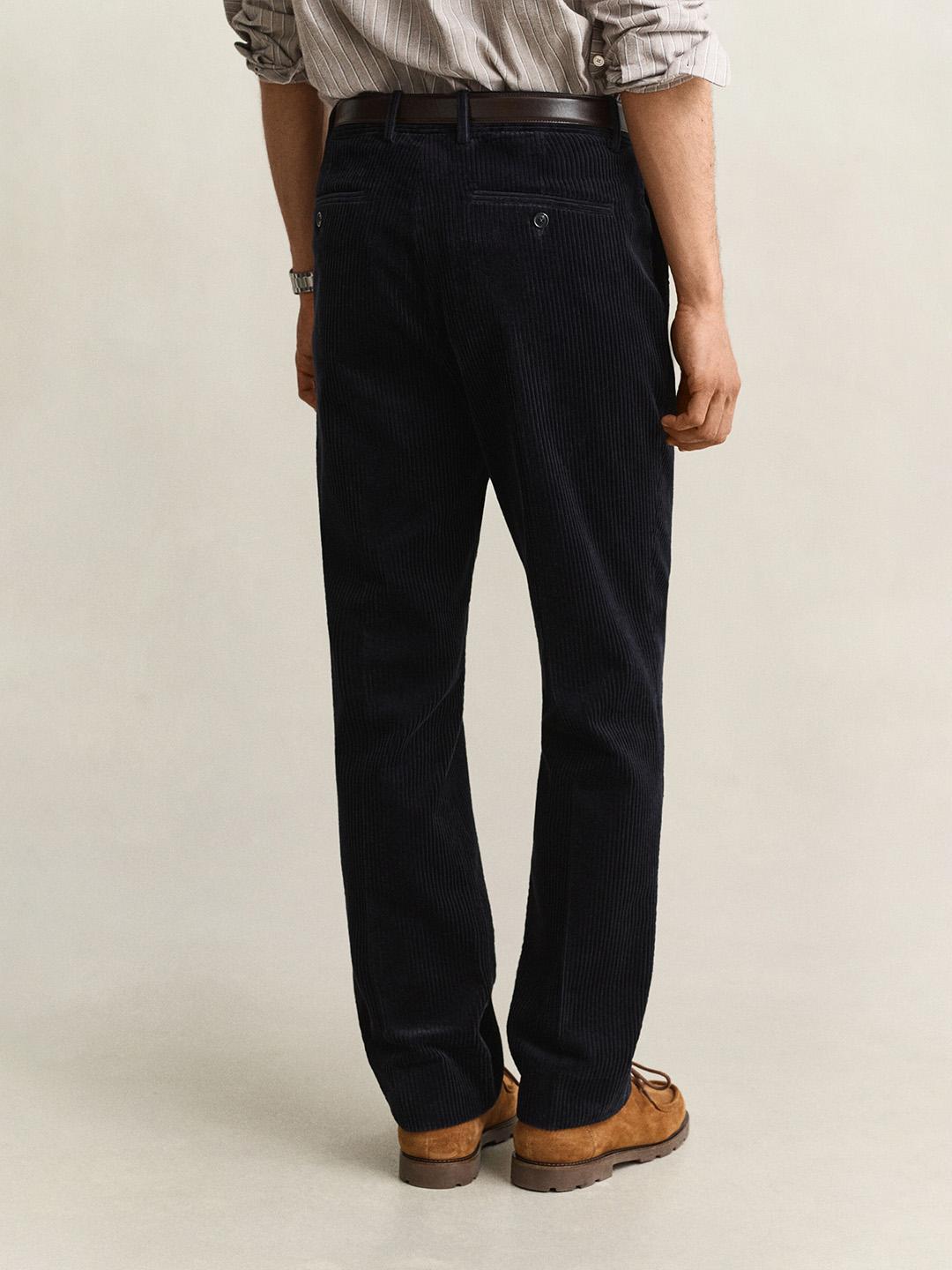 Gant Men Blue Regular Fit Solid Corduroy Trouser