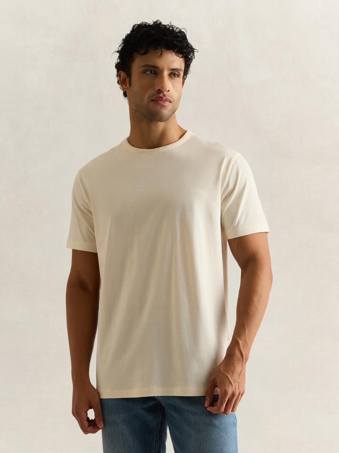 Gant Men Cream Solid Regular Fit Cotton T-Shirt
