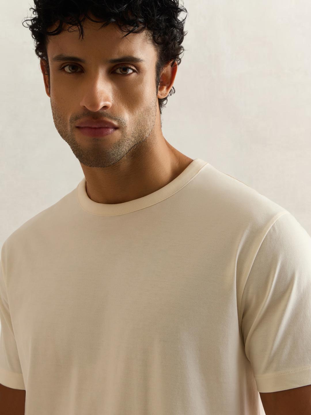 Gant Men Cream Solid Regular Fit Cotton T-Shirt