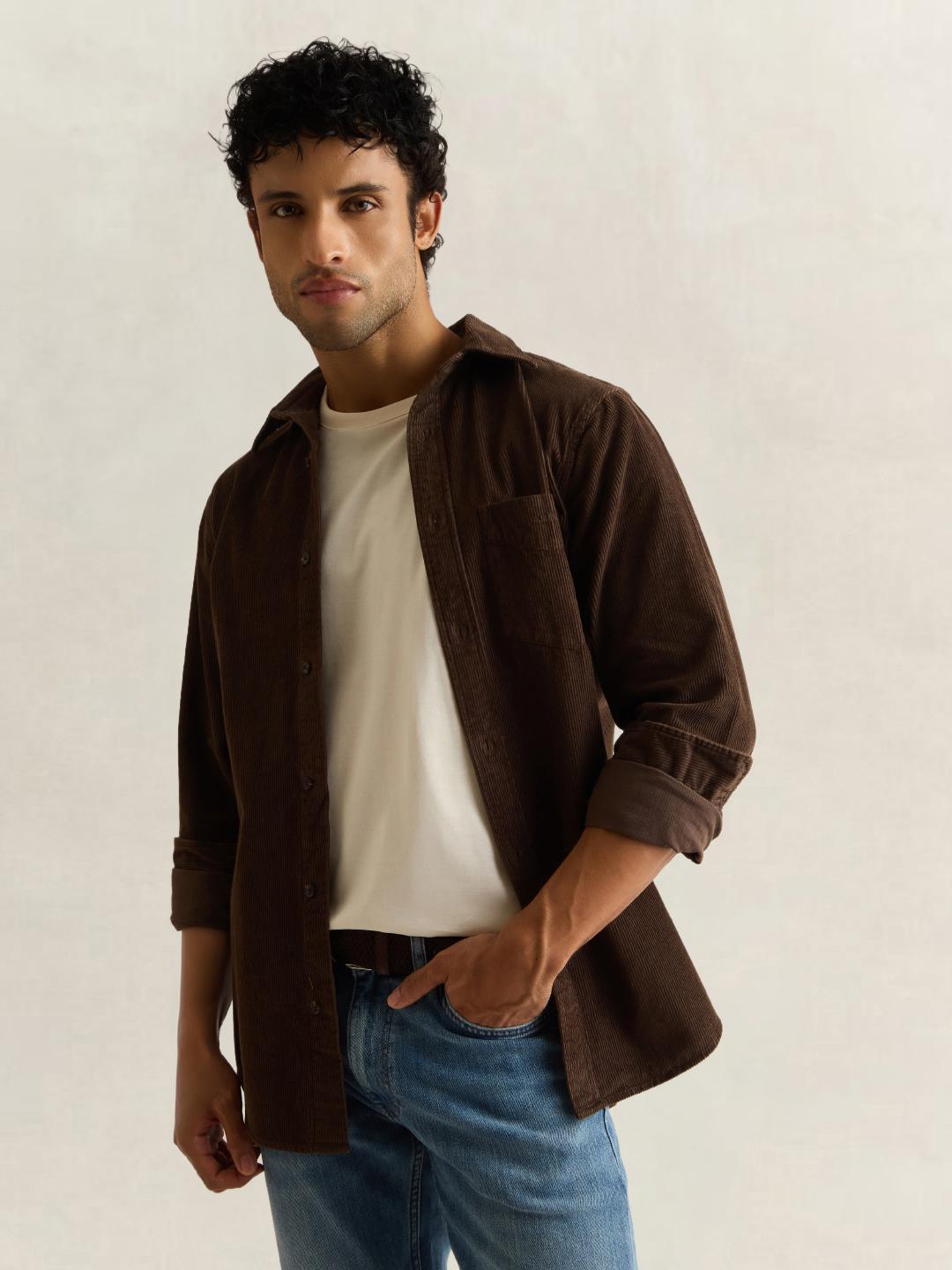 Gant Men Cream Solid Regular Fit Cotton T-Shirt