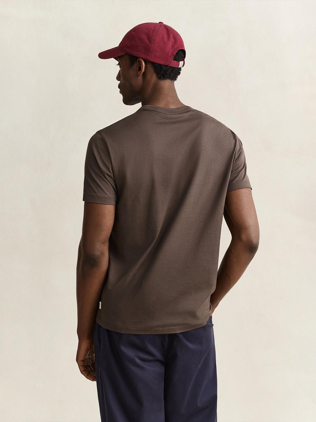 Gant Men Brown Regular Fit Solid Pure Cotton Tshirt