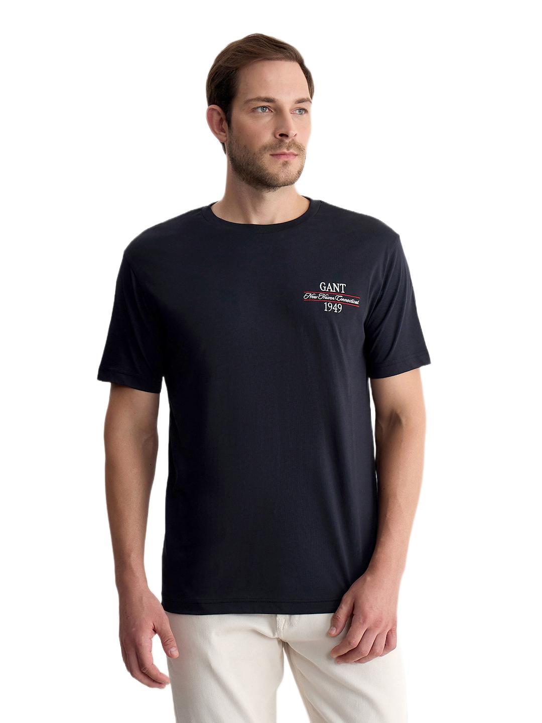 Gant Men Black Regular Fit Solid Pure Cotton Tshirt