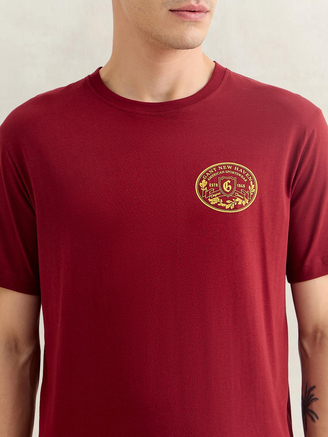 Gant Men Red Regular Fit Graphic Cotton T-Shirt
