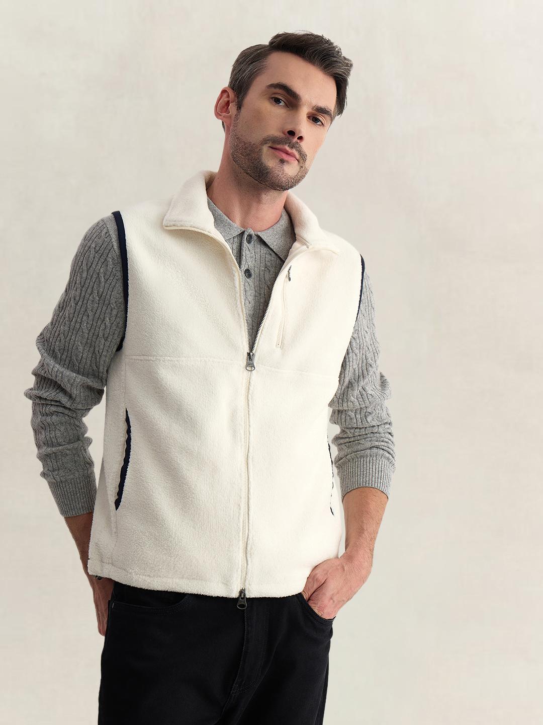 Gant Men Cream Regular Fit Solid Vest