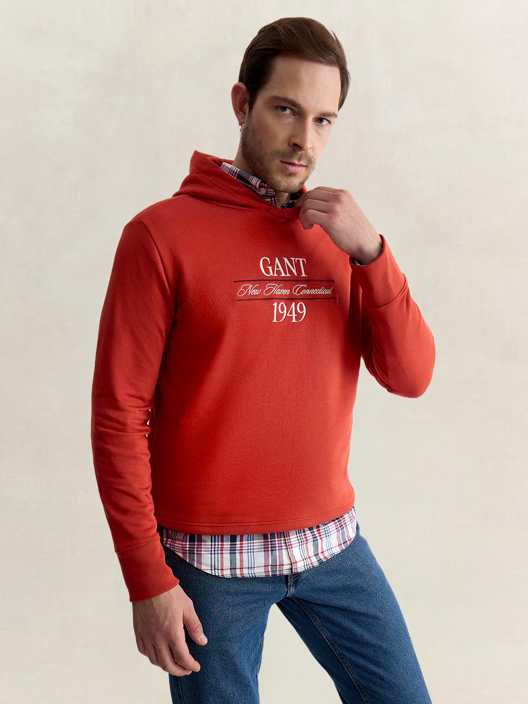 Gant Men Red Regular Fit Graphic Cotton Blend Hoodie