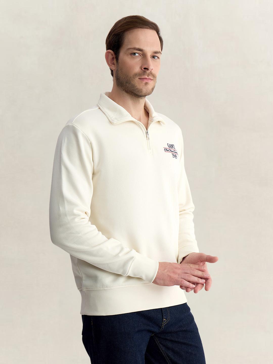Gant Men Off White Regular Fit Solid Cotton Blend Sweatshirt