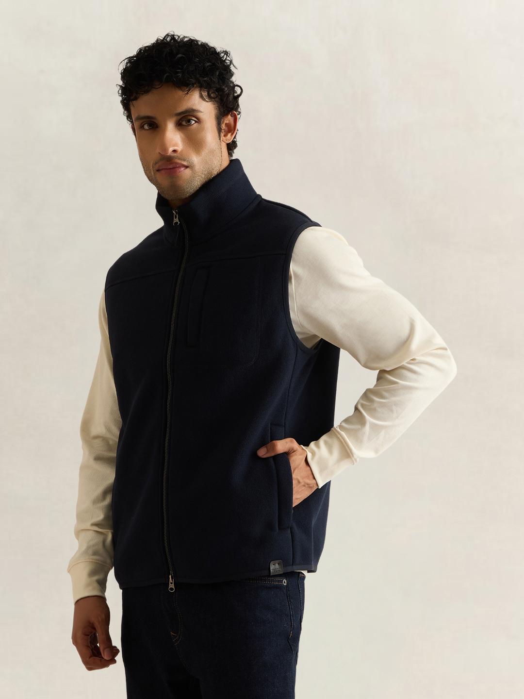 Gant Men Dark Navy Solid Regular Fit Vest