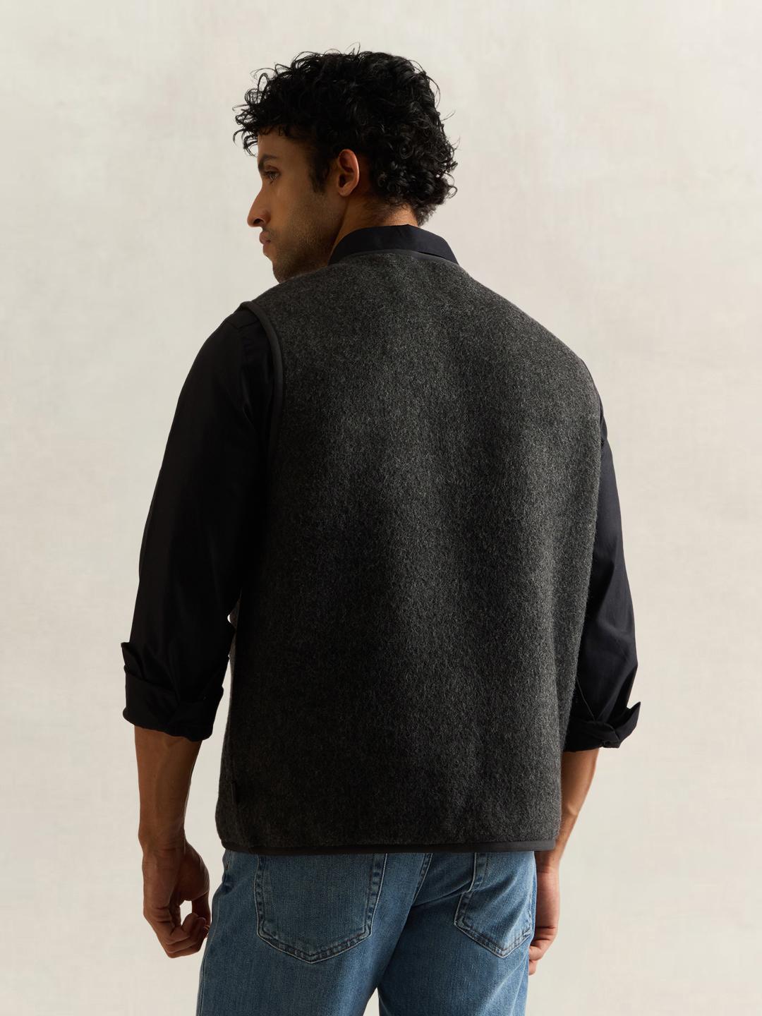 Gant Men Dark Grey Solid Regular Fit Vest