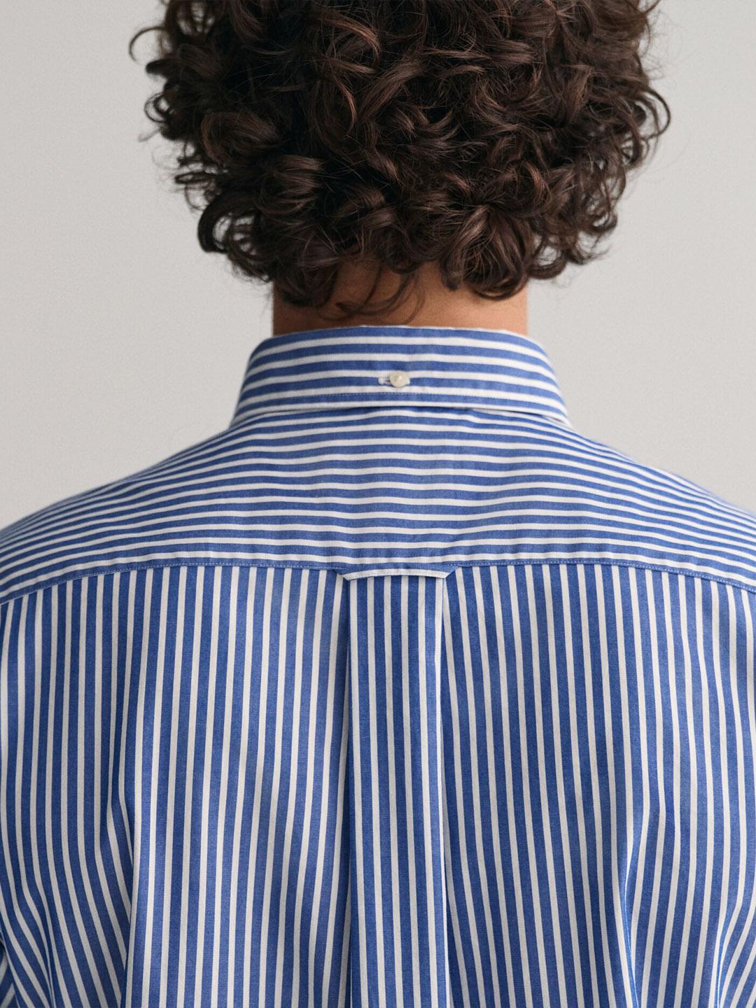 Gant Men Blue Striped Regular Fit Classic Poplin Shirt
