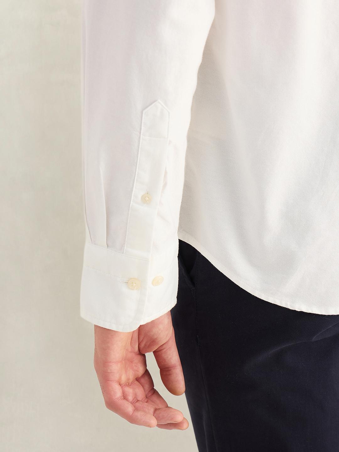 Gant Men White Solid Regular Fit Cotton Shirt