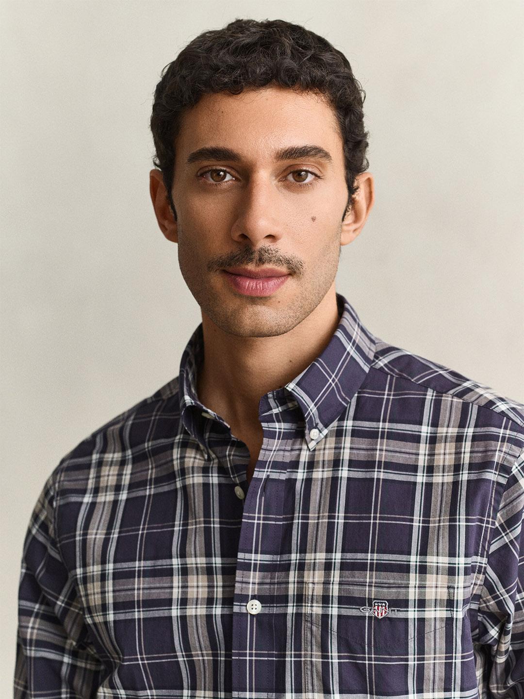 Gant Men Navy Blue Regular Fit Poplin Check Shirt