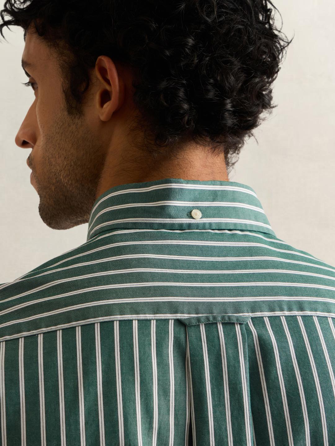 Gant Men Green Striped Regular Fit Poplin Shirt