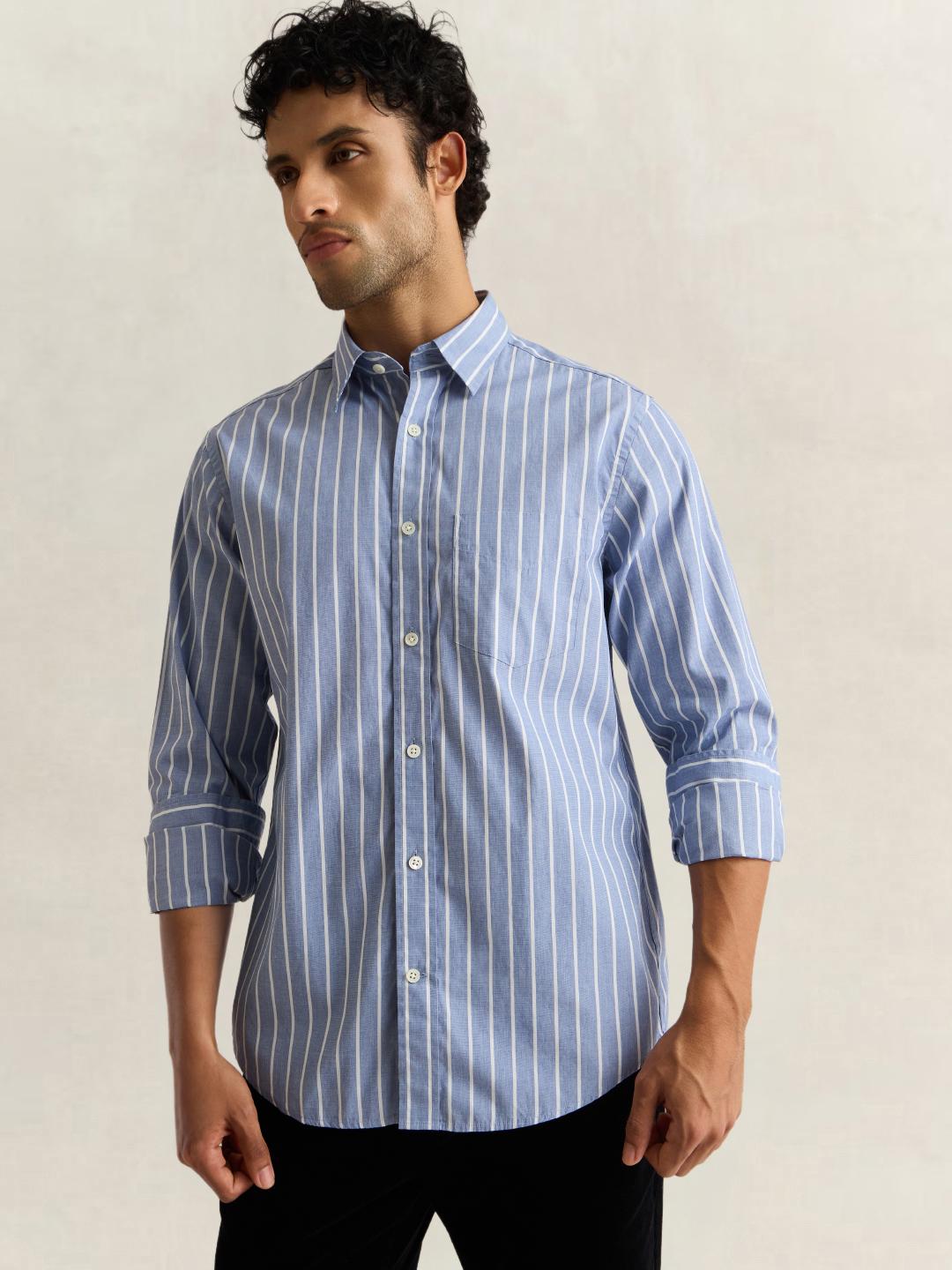 Gant Men Blue Striped Regular Fit Cotton Shirt