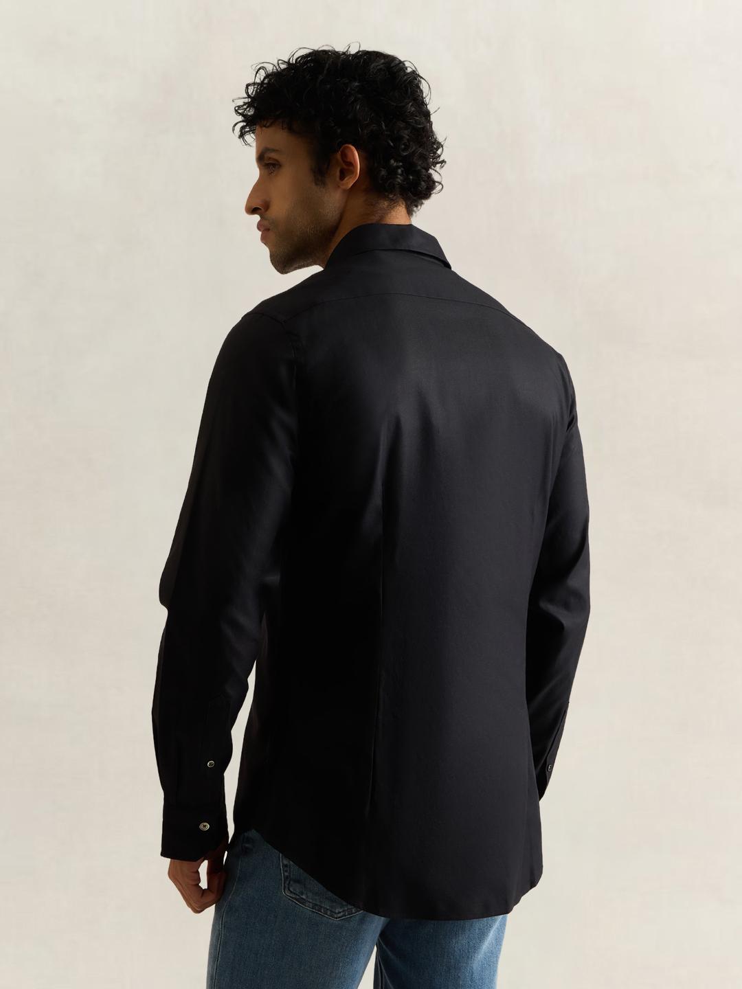 Gant Men Black Solid Slim Fit Cotton Shirt