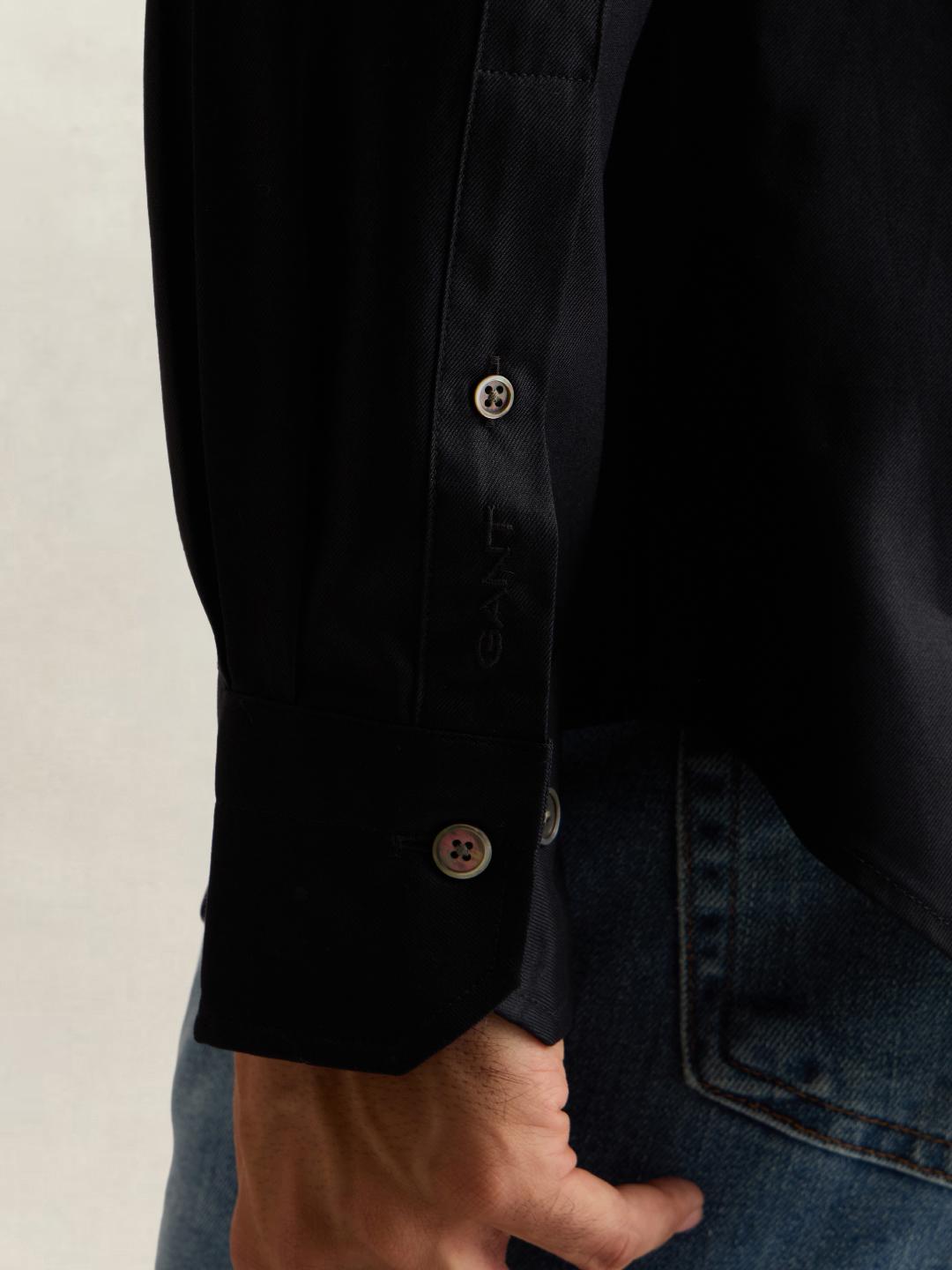 Gant Men Black Solid Slim Fit Cotton Shirt