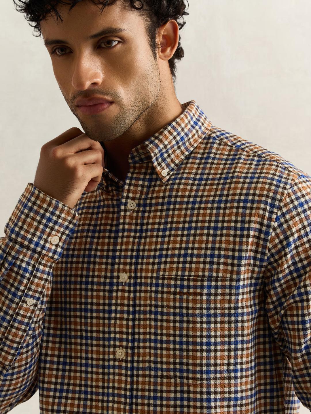 Gant Men Blue Checked Regular Fit Shirt