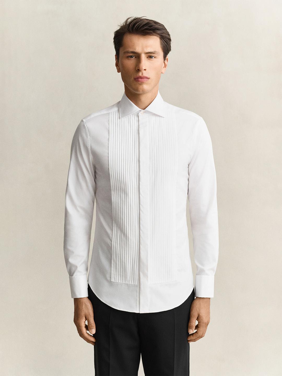 Gant Men White Solid Slim Fit Cotton Shirt