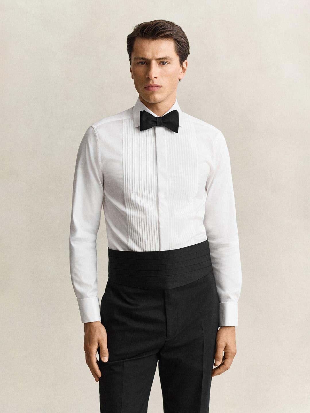 Gant Men White Solid Slim Fit Cotton Shirt