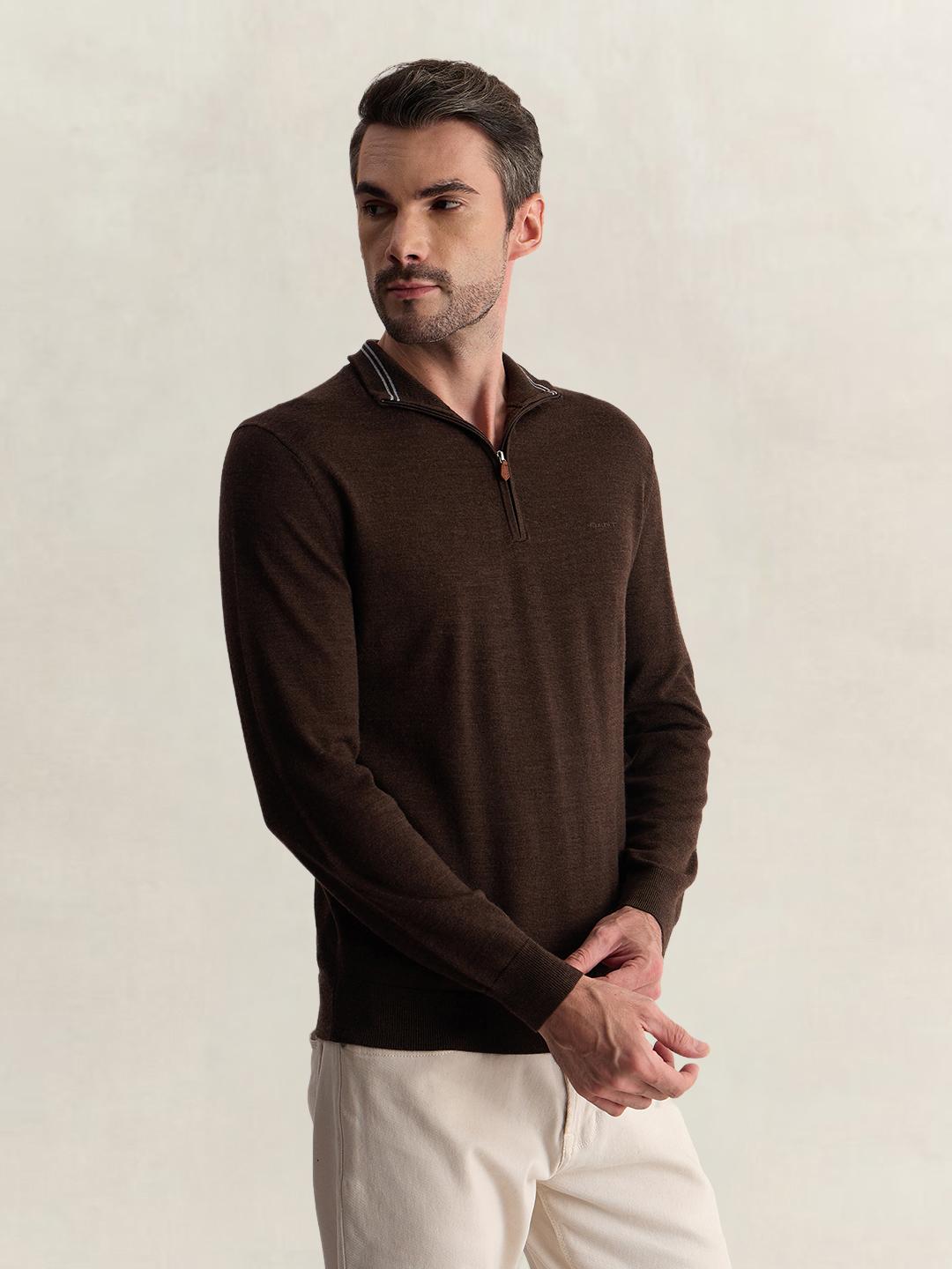 Gant Men Brown Regular Fit Solid Merinowool Sweater