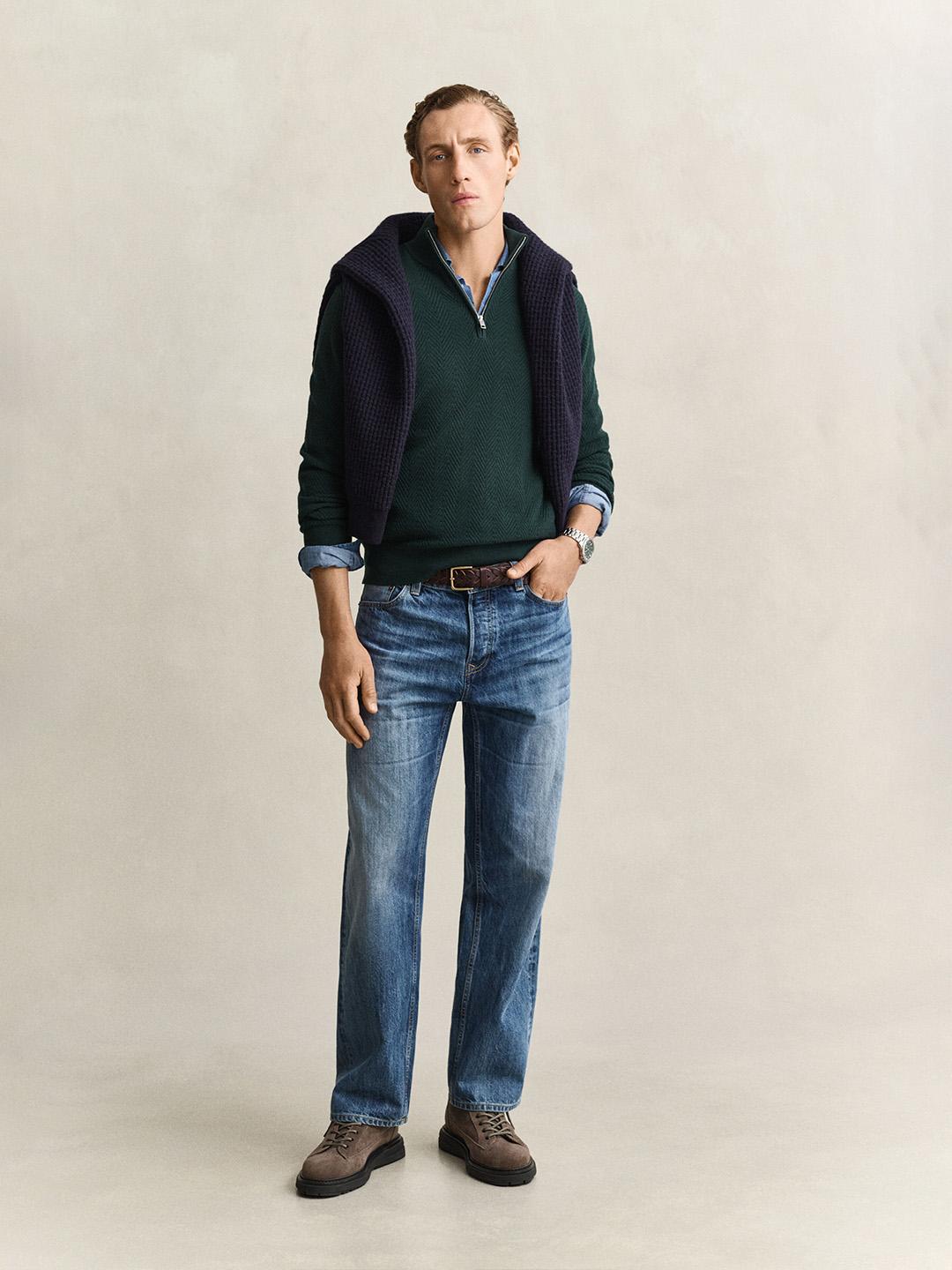 Gant Men Green Regular Fit Solid Sweater