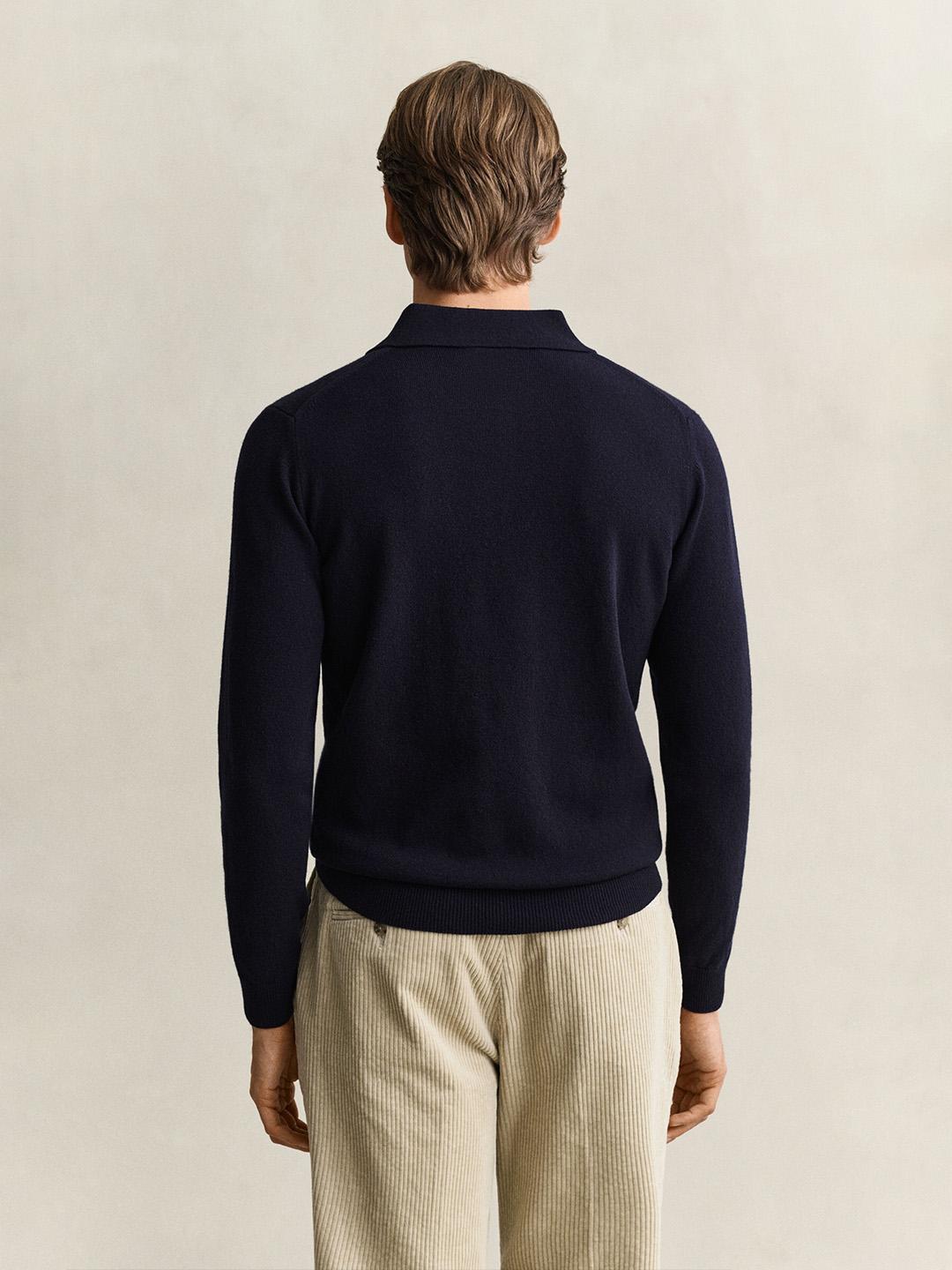 Gant Men Blue Regular Fit Solid Lambswool Sweater