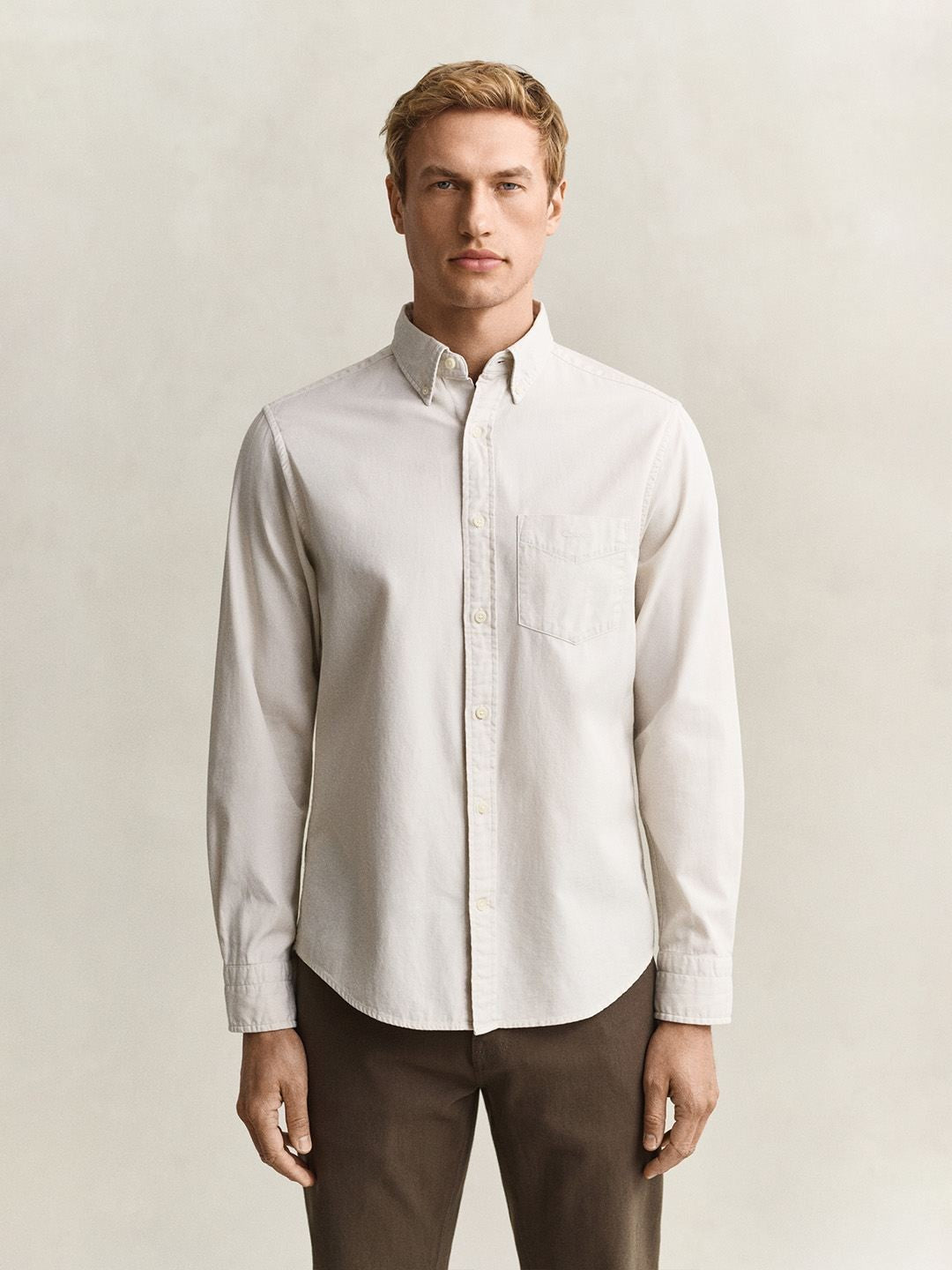 GANT Men Beige Solid Regular Fit Twill Shirt