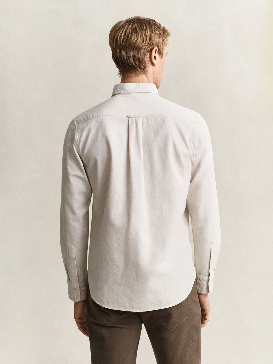 GANT Men Beige Solid Regular Fit Twill Shirt