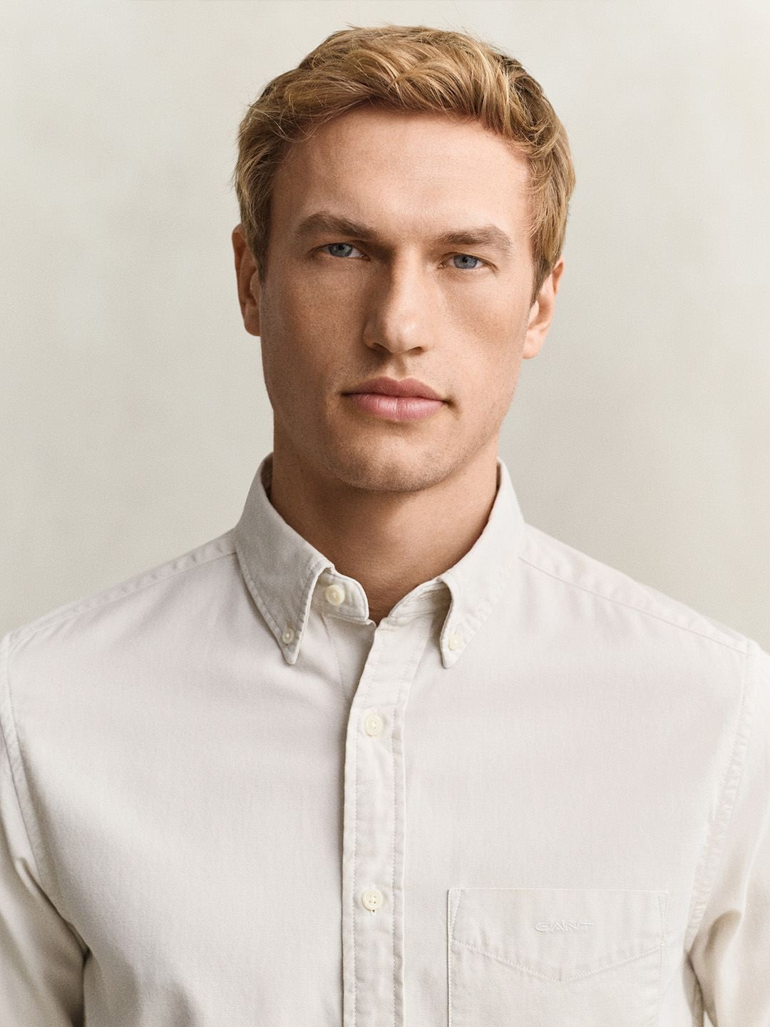 GANT Men Beige Solid Regular Fit Twill Shirt