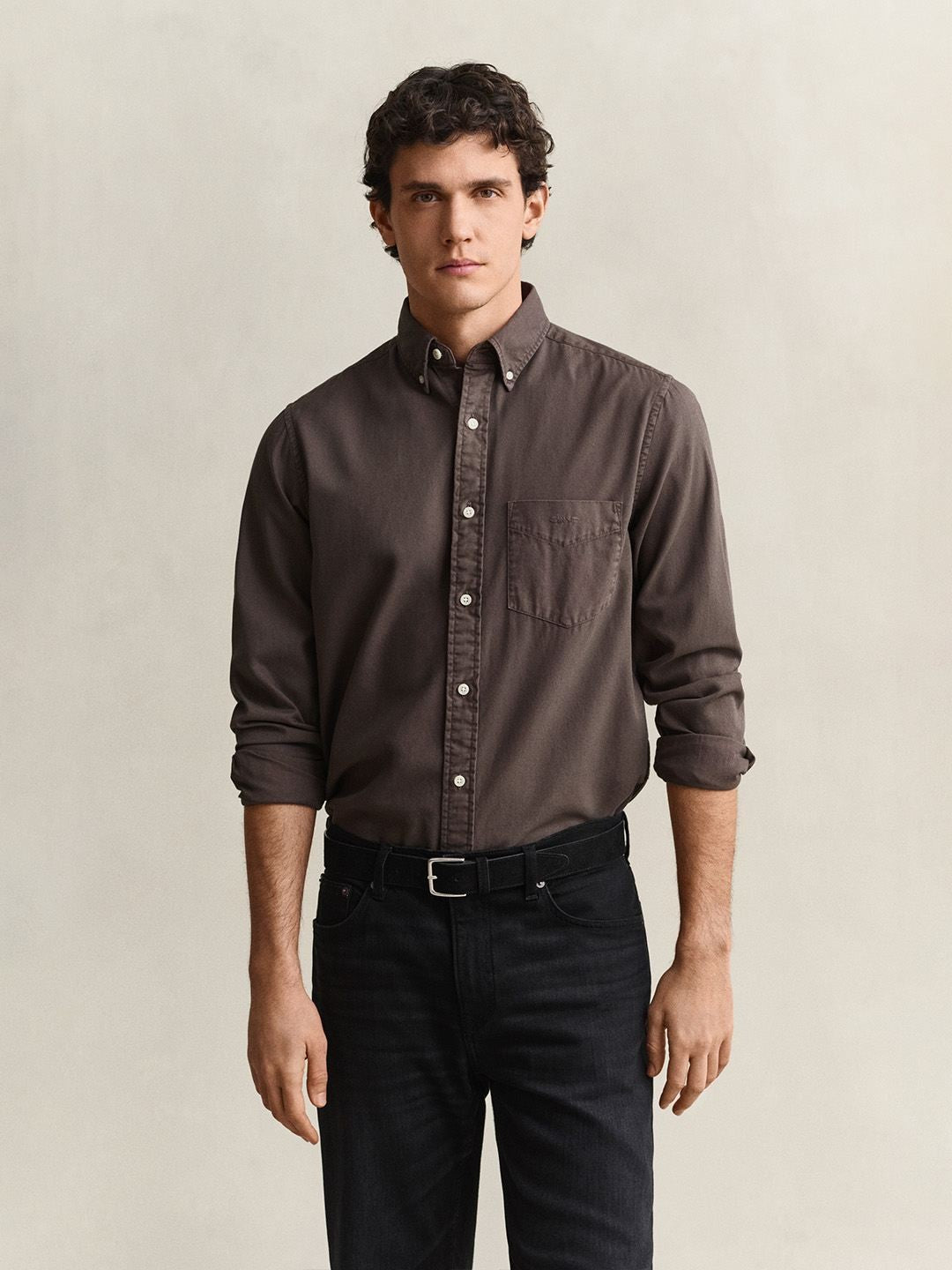 GANT Men Dark Brown Solid Regular Fit Twill Shirt