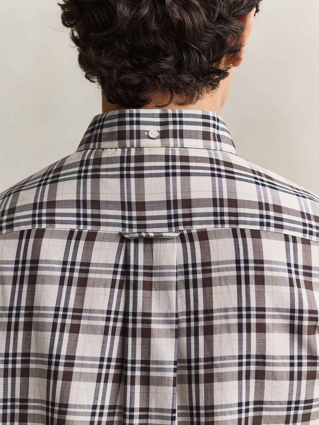 GANT Men Off White Checked Regular Fit Twill Shirt
