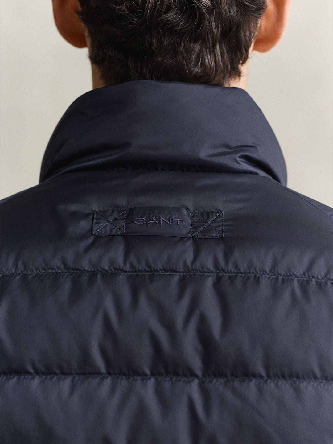 Gant Men Navy Blue Quilted Regular Fit Puffer Jacket