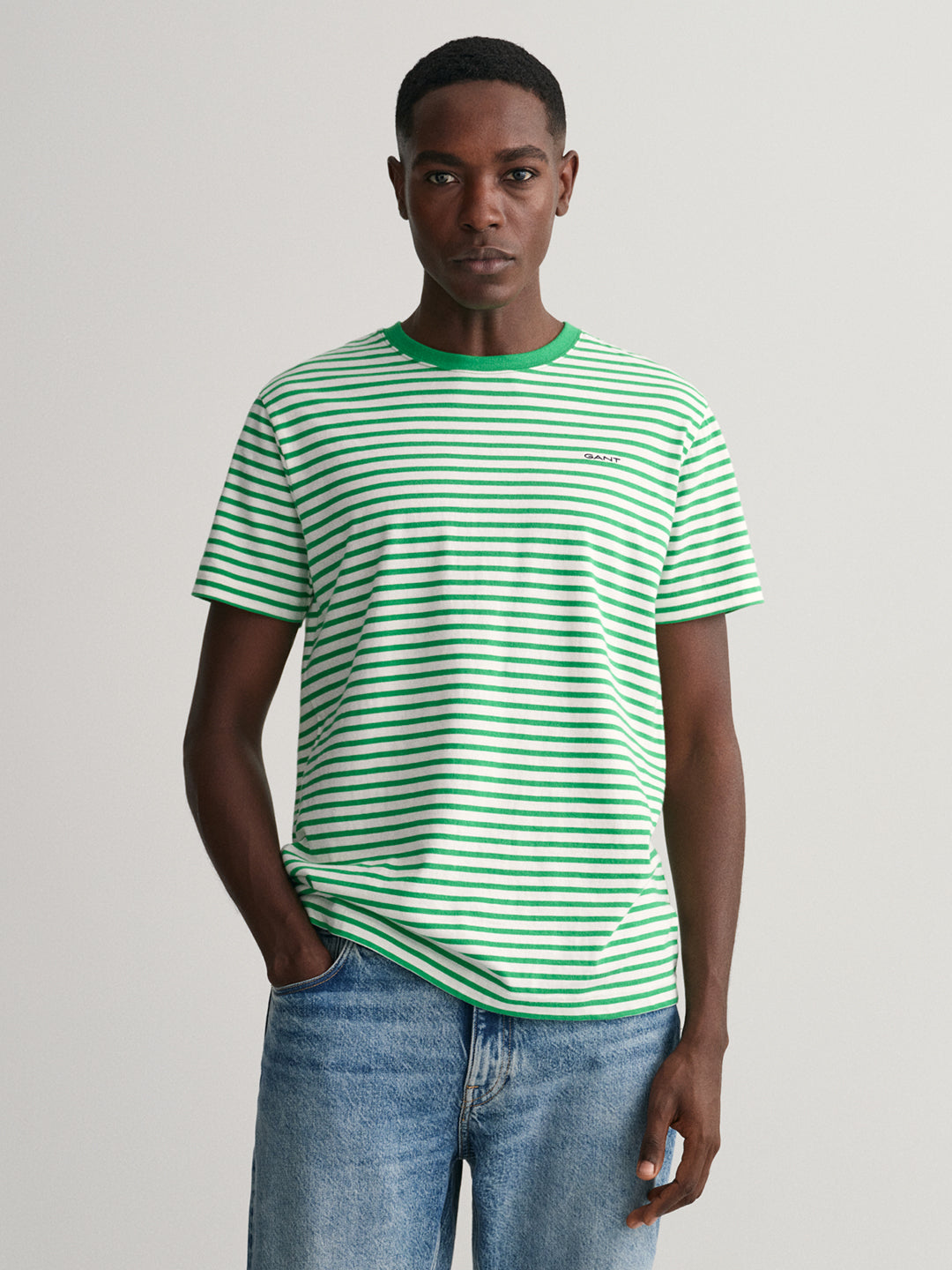 Men Green Tshirts - Iconic India