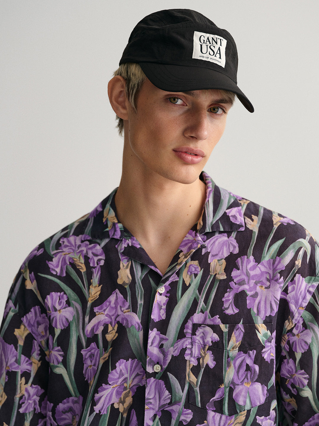 Gant Multi Iris Floral Print Relaxed Fit Linen Shirt