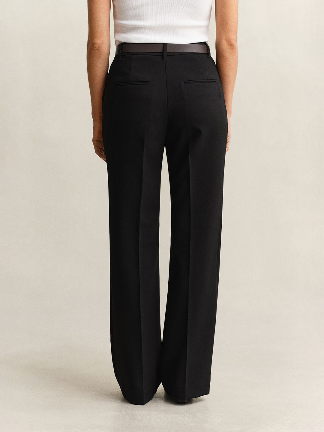 Gant Women Black Solid Slim Fit Trouser