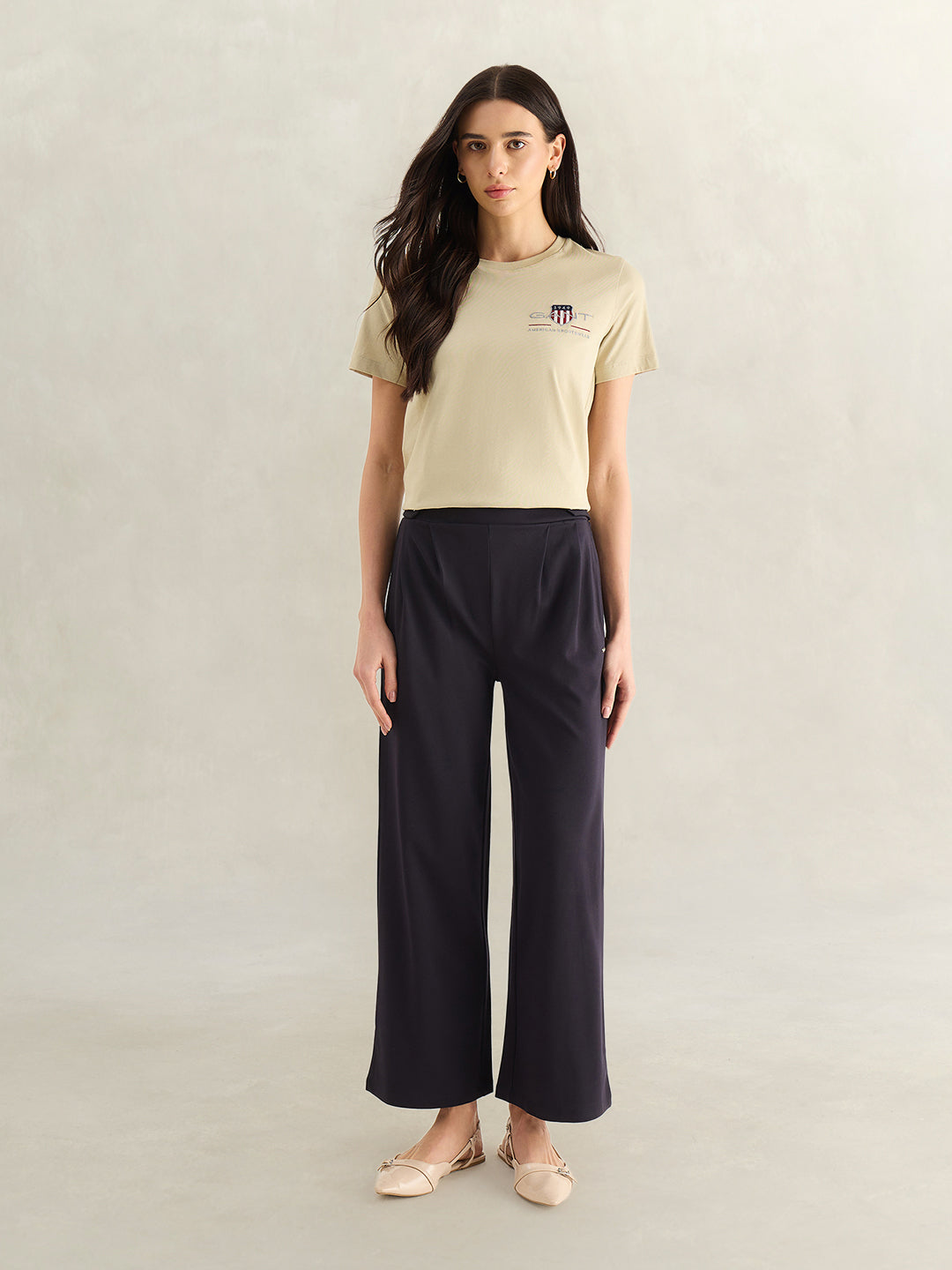 Gant Women Beige Graphic Round Neck T-Shirt