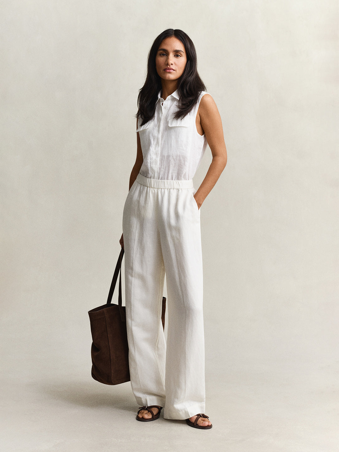 Gant Women White Solid Relaxed Fit Linen Trouser